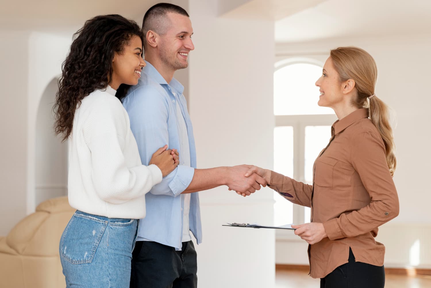 Creating a Smooth Property Handover for New Landlords
